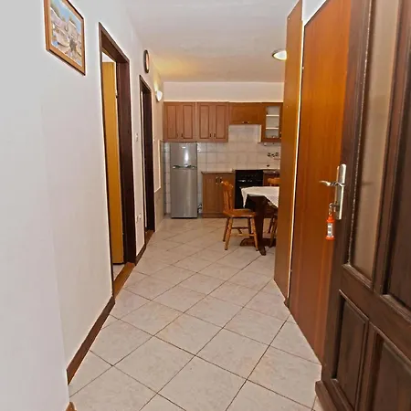 Ferienwohnung Fur 4 Personen Ca 40 Qm In Banjole, Istrien Istrische Riviera - B54366 *