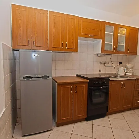 Ferienwohnung Fur 4 Personen Ca 40 Qm In Banjole, Istrien Istrische Riviera - B54366